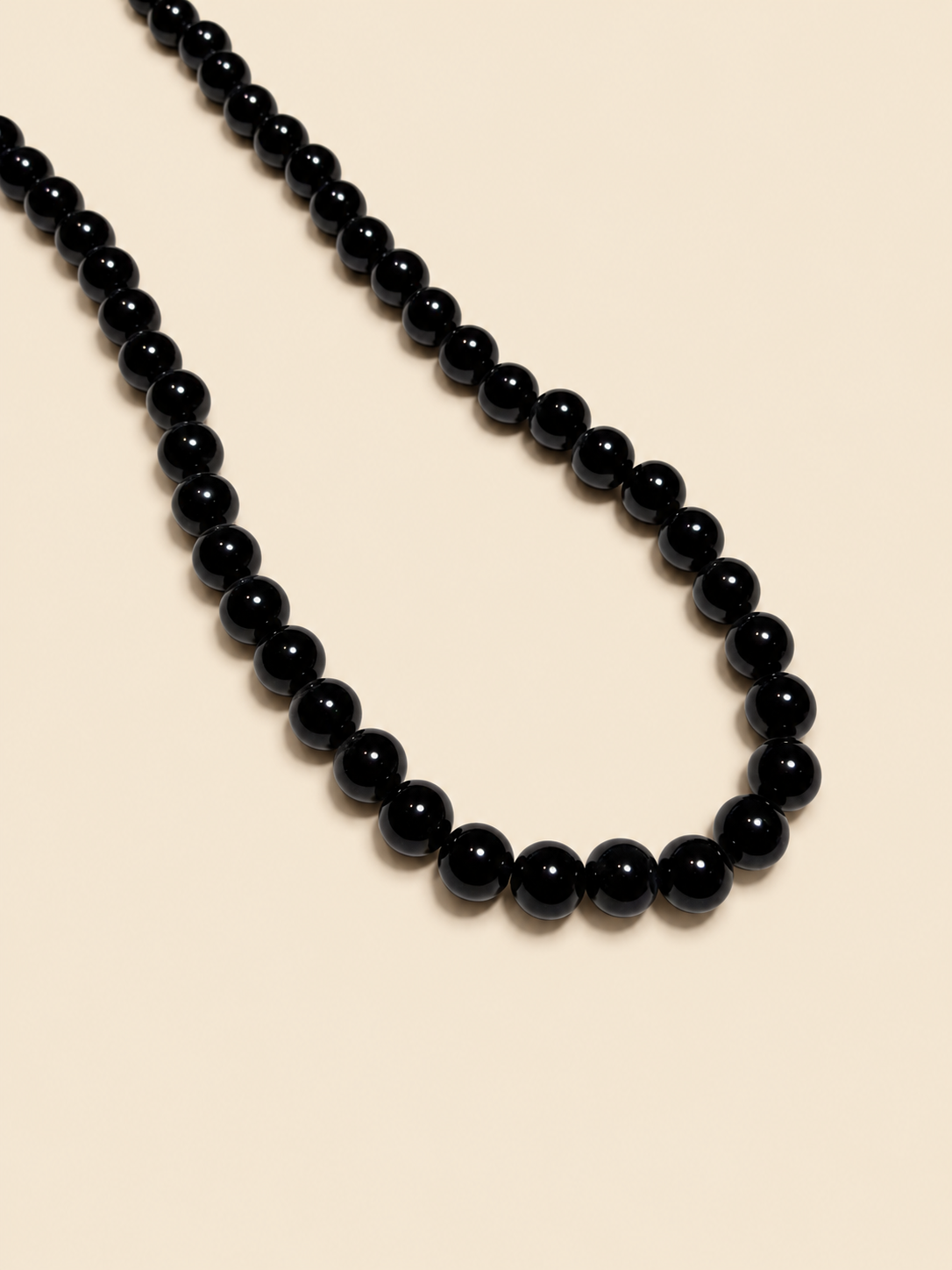 Close-up of the black onyx beads